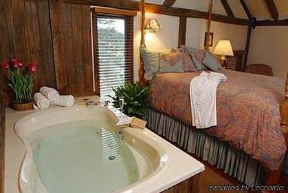 Glasbern Hotel 3*